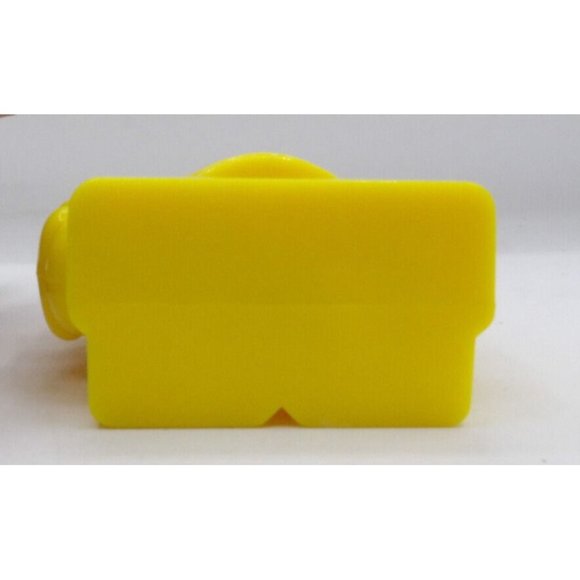 Wendy's Playskool Robot  ©2001 - Picture 5 of 5